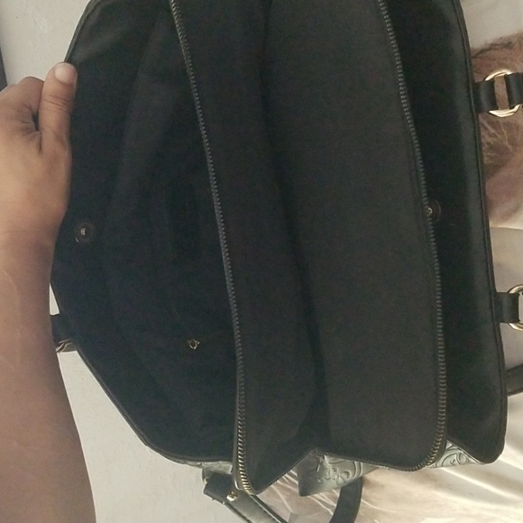 GUSSACI Black Leather Purse - Picture 4 of 5